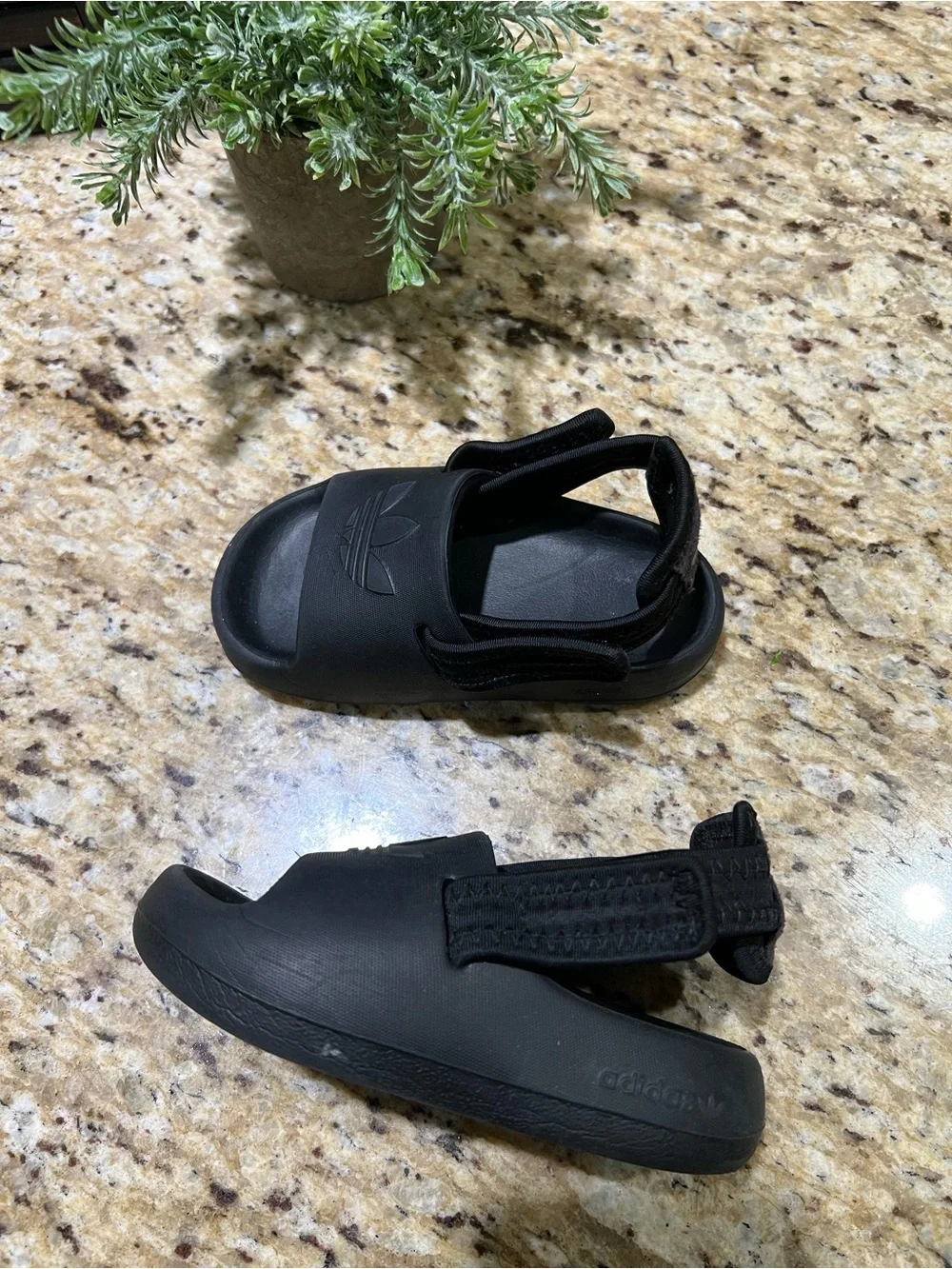 Adidas Black Toddler Trefoil Slide Sandals with Adjustable Back Strap 7K